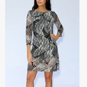 White & Black Abstract Mesh-Overlay Shift Dress, M